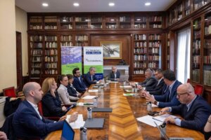 Primeras imágenes e impresiones del Foro de Debate con la distribución organizado por Instaladores 2.0