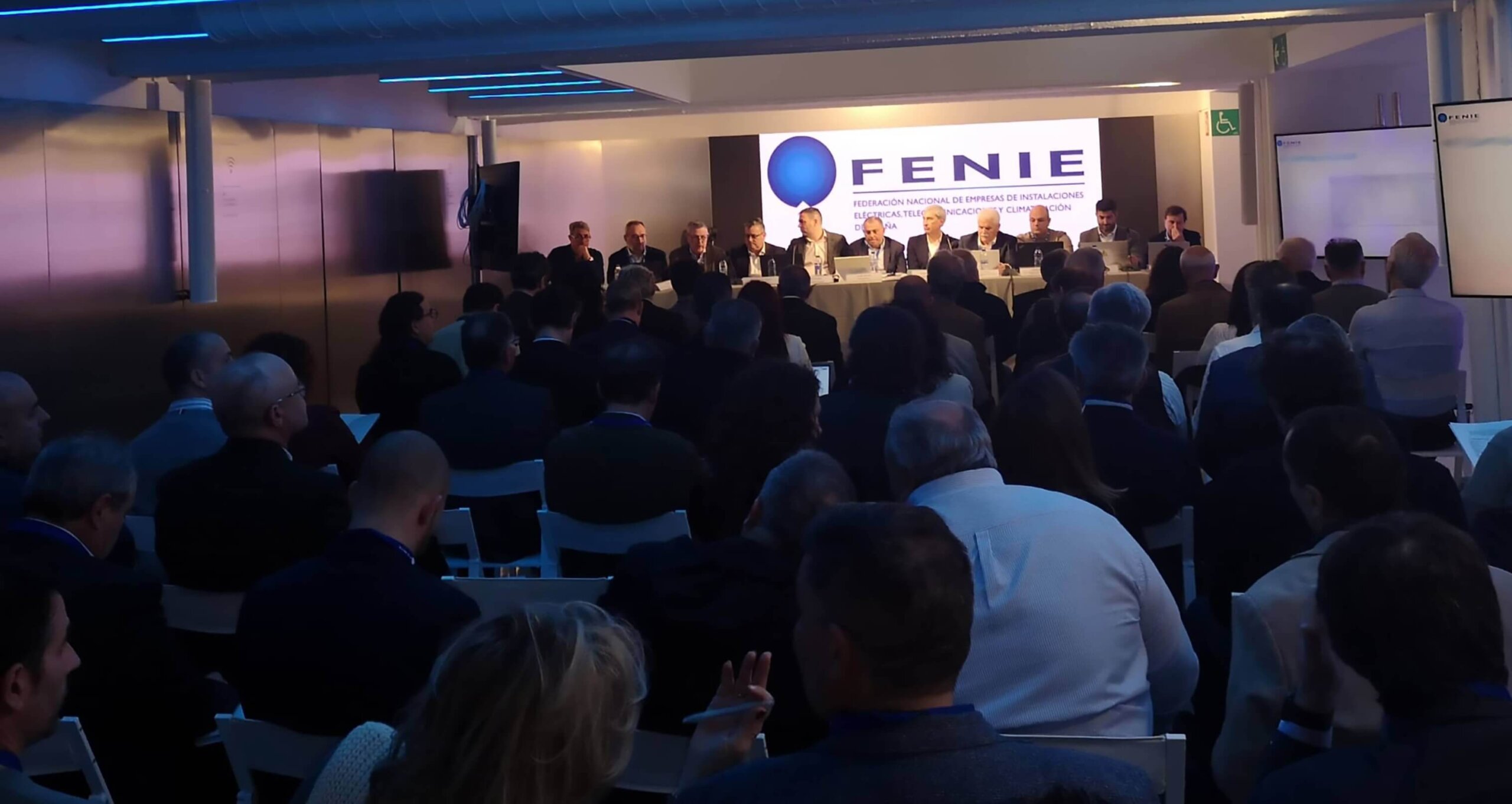 Fenie destaca el mantenimiento de las instalaciones eléctricas como clave de la electrificación