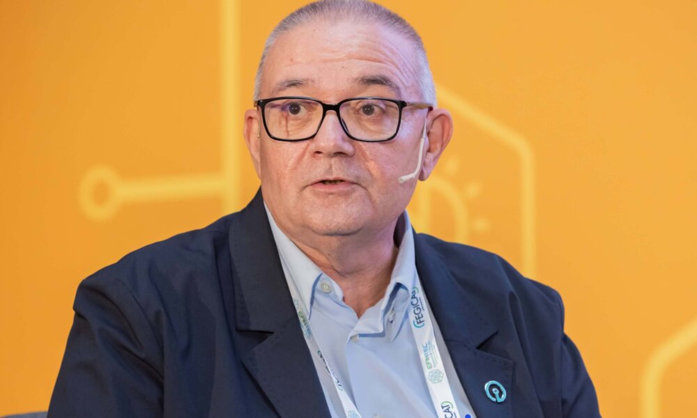 José Rodríguez Navarro releva a Eric Martí como presidente de Aemifesa