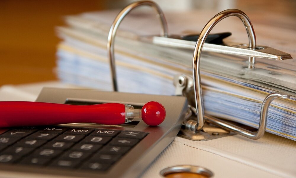 Fenie también constata que las administraciones locales han empeorado sus plazos de pago