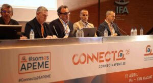 Un momento de la asamblea general de Apeme