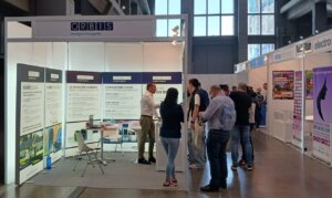 2.000 profesionales, según los organizadores, visitan la novena edición de Eficam