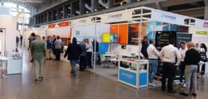 2.000 profesionales, según los organizadores, visitan la novena edición de Eficam