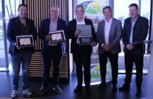 Fadia homenajea a sus expresidentes en la asamblea general de su décimo aniversario