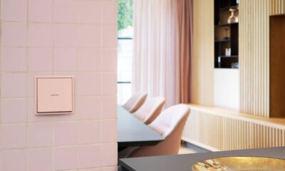 Jung lleva a Rebuild “la tecnología y el diseño de las instalaciones eléctricas del siglo XXI”