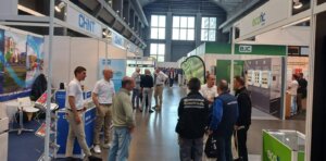 2.000 profesionales, según los organizadores, visitan la novena edición de Eficam