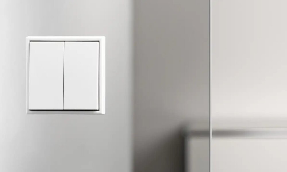 Jung presenta Matter, pulsador inalámbrico para hogares inteligentes con dispositivos multifabricante