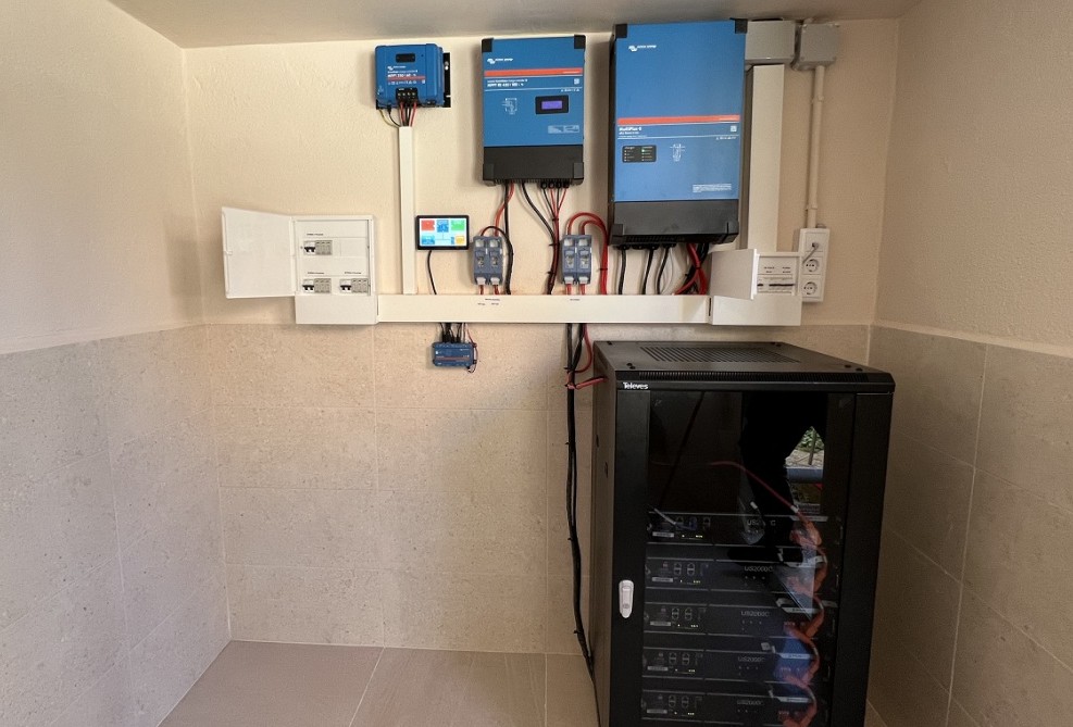 Un estudio revela que la demanda de placas solares y baterías ha crecido un 450 % tras el apagón del 28 de abril