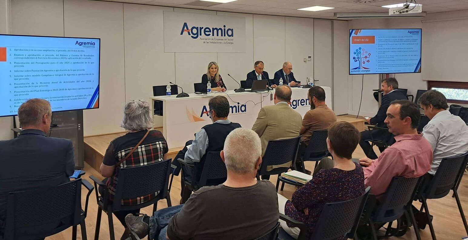 Agremia presenta su Plan Estratégico hasta 2030 y renueva la mitad de su Junta Directiva