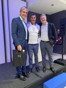 Javier Valle, expresidente de Fegime, homenajeado por el grupo