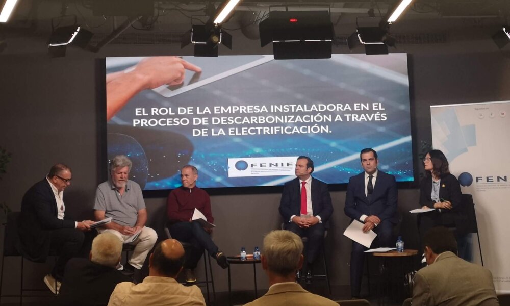 Las novedades del nuevo REBT en una jornada de Fenie, en la que intervienen los principales partidos políticos