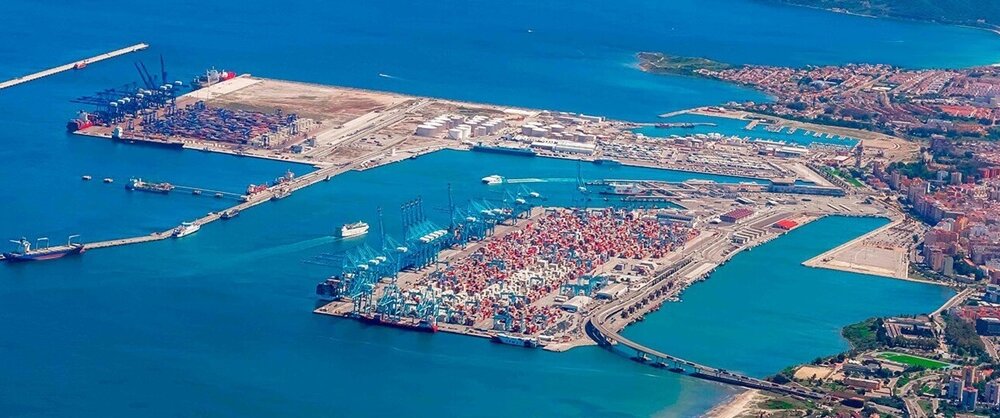 España necesita desplegar 800 MW y 500 millones en sus puertos antes de 2030