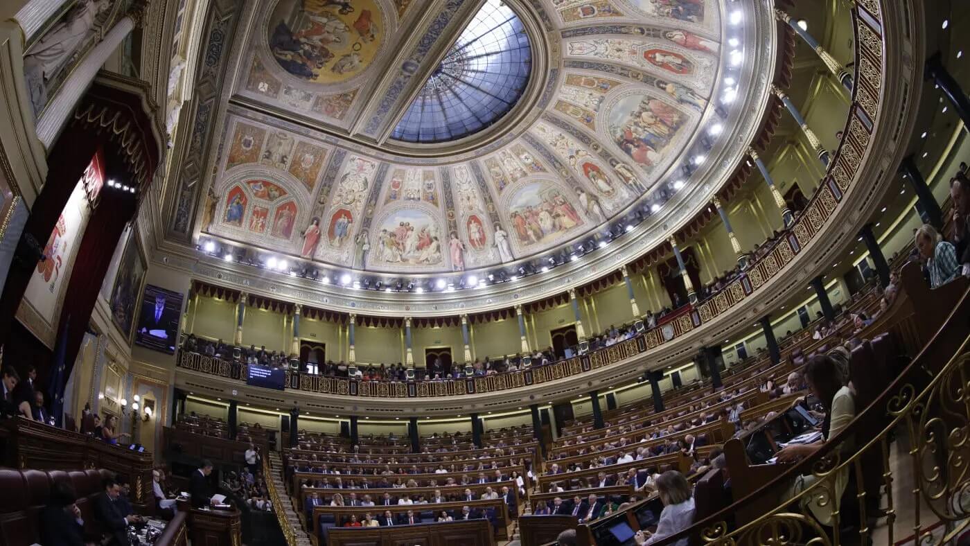 El rechazo parlamentario al Decreto Ley antiapagón frustra las esperanzas del sector eléctrico