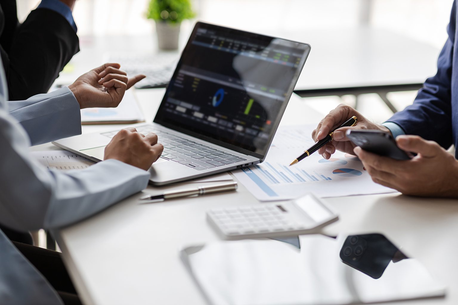 La PMcM denuncia la falta de transparencia en el confirming de grandes empresas