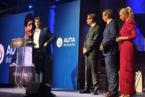 Antxón López, director general de Dinuy, agradece el Premio a la Calidad de la Información Digital
