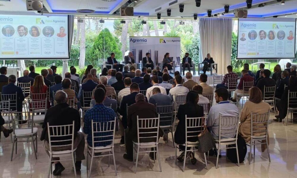 La plataforma Ahorra con CAES de Agremia lleva su modelo de éxito a los instaladores del Gremi de Barcelona y Epyme en Sevilla