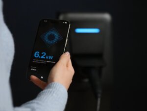 La carga del futuro ya está aquí: innovación, interoperabilidad y gestión inteligente en la movilidad eléctrica