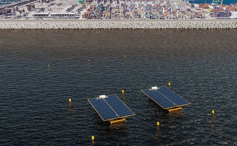 Un proyecto pionero de fotovoltaica flotante en mar abierto, en fase de construcción en Vigo