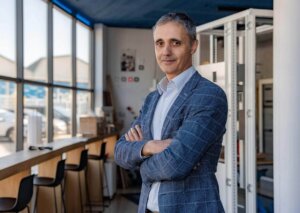 Juli Milà, director industrial en la planta de la Roca del Vallès