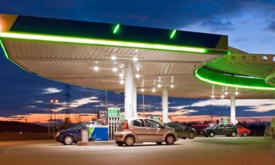 El Ministerio de Transportes prepara un plan para instalar 44 estaciones de carga ultrarrápida en carretera